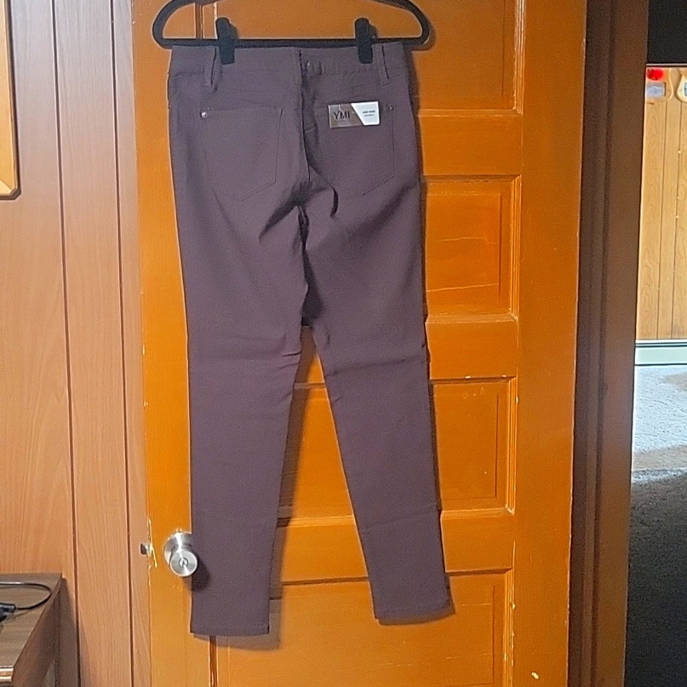 YMI Mid Rise Skinny Jean - Picture 2 of 2